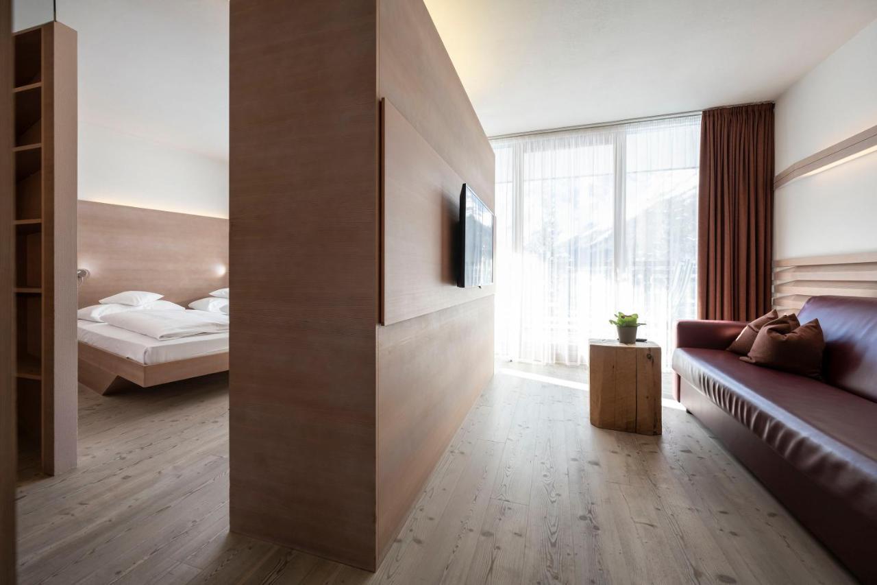 Residence Koenigswarte Strata Sexten Екстериор снимка