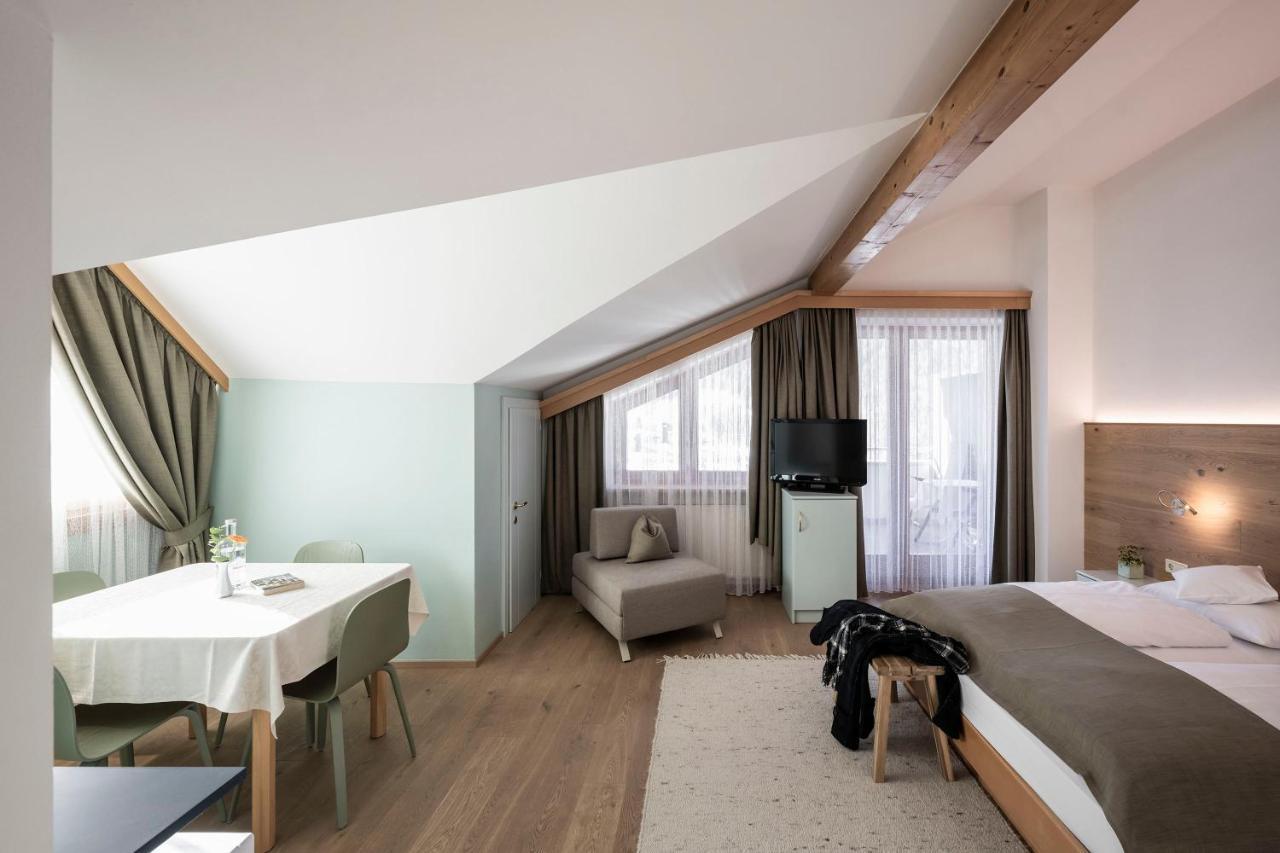 Residence Koenigswarte Strata Sexten Екстериор снимка